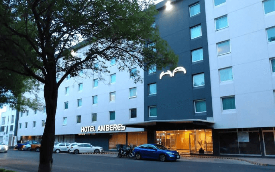 14 Hotel Amberes 1