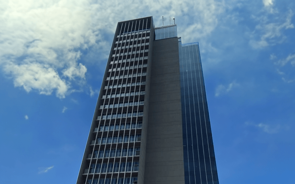 44 Millenium Plaza 1